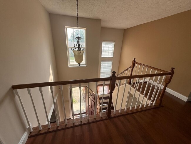 Building Photo - 7574 Allenwood Ct