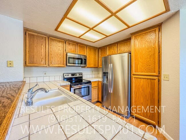 Building Photo - 5401 Ash Ct