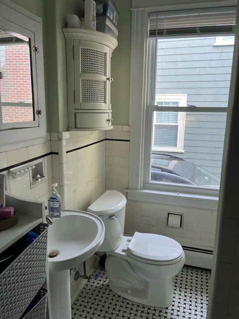 Building Photo - 29 Enfield Ave