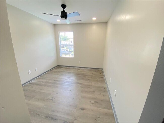 Building Photo - 4938 Wexford Trail
