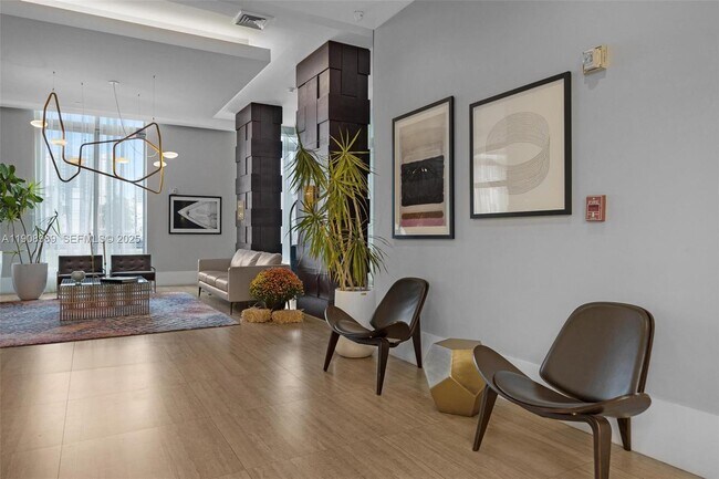 Building Photo - 140 S Dixie Hwy