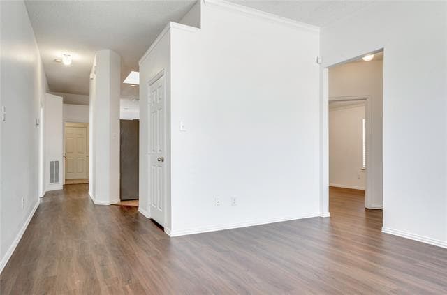 Building Photo - 8611 Ironwood Dr