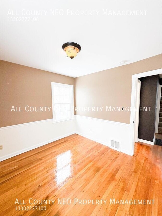 Building Photo - 2359 12th St