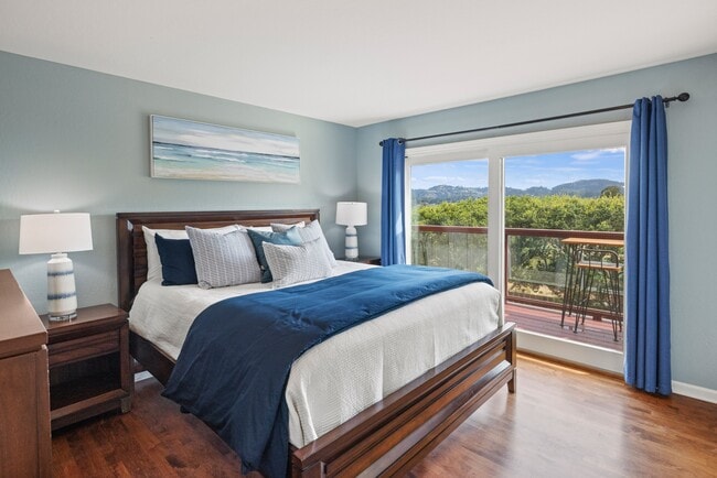 Building Photo - 3035 Ribera Rd