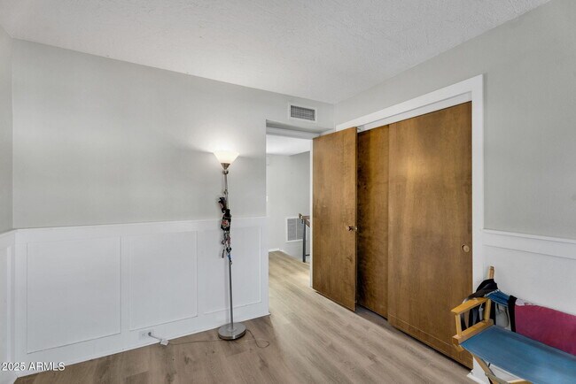 Building Photo - 4801 E Euclid Ave