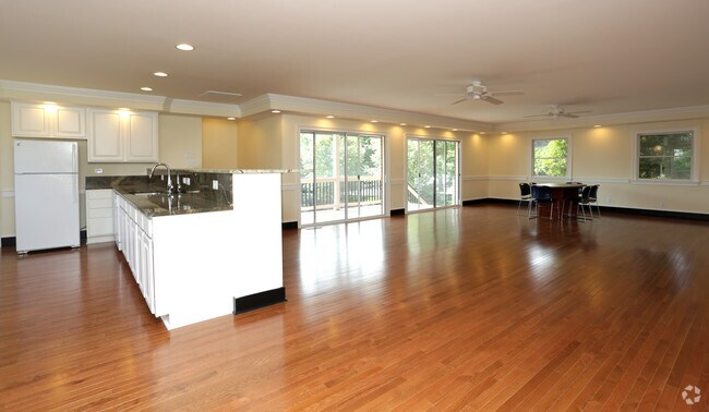 Ivy Garden - Charlottesville, VA | Apartment Finder