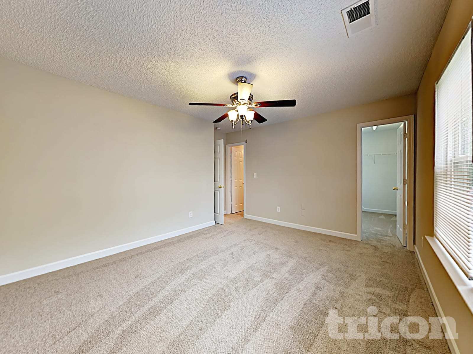 Building Photo - 2656 Captains Watch Rd NE