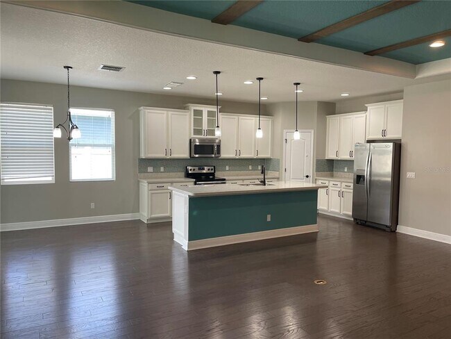 Building Photo - 3560 Pixie Ln