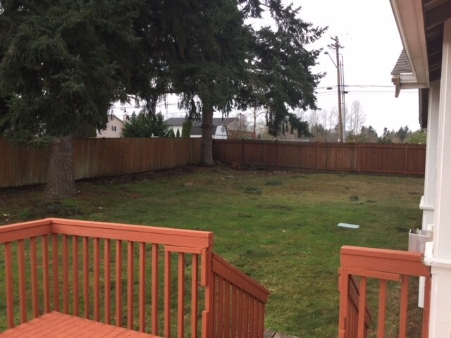 Building Photo - 14001 122nd Ave E