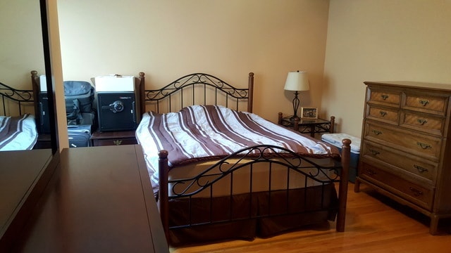 Building Photo - 5150 N Avers Ave