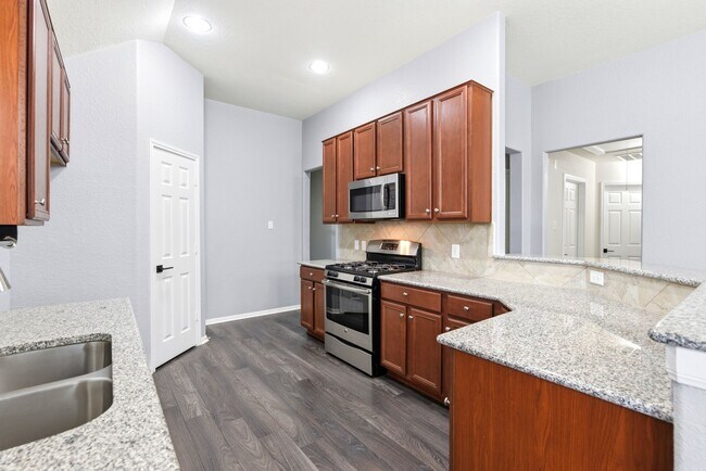 Building Photo - 15002 Miller Meadows Ln