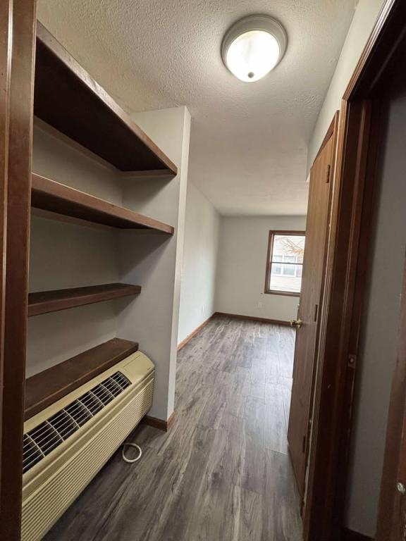 Building Photo - 1610 Tippecanoe Dr