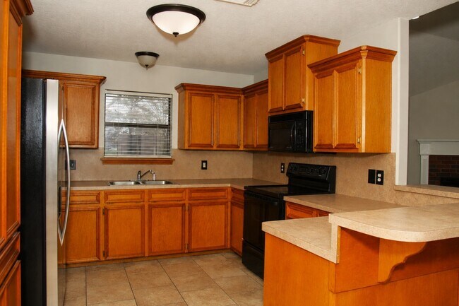 Building Photo - 3121 County Rd 415B