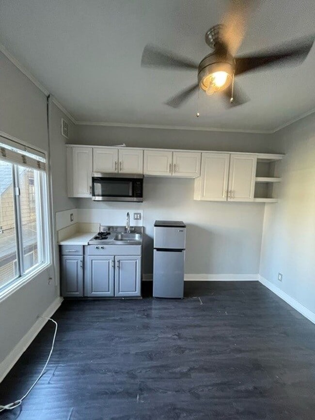 Floorplan - 636 Chestnut Avenue