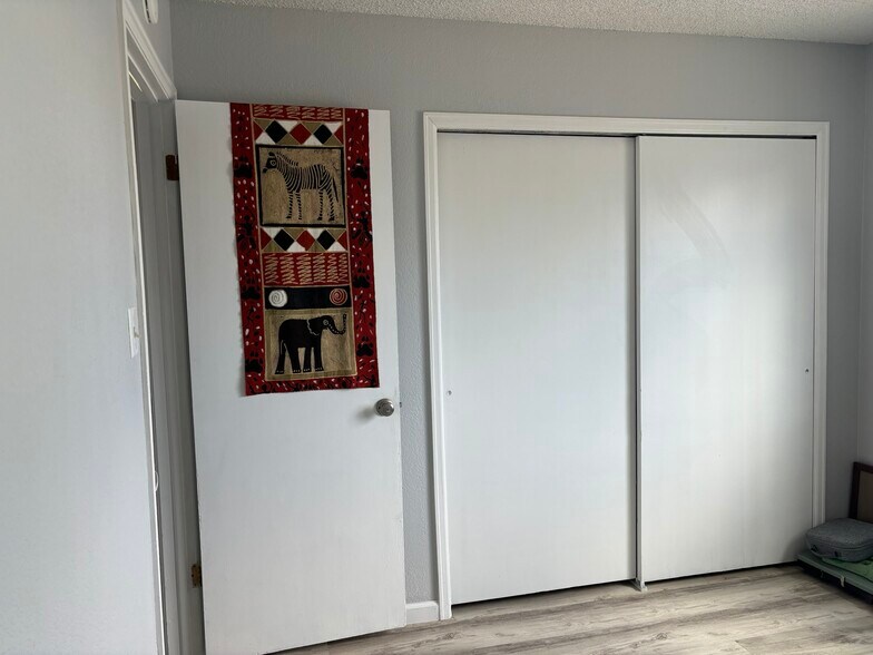 Closet in 2nd bdrm - 4202 Monroe Dr