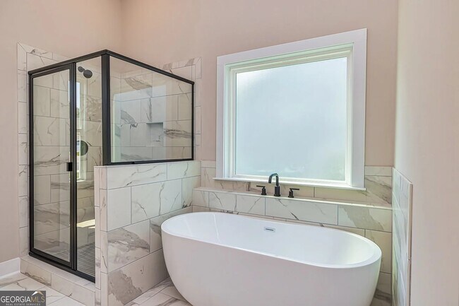 Building Photo - 69 Oakhurst Trail