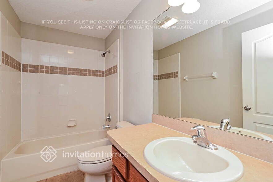 Building Photo - 211 Compass Rose Dr