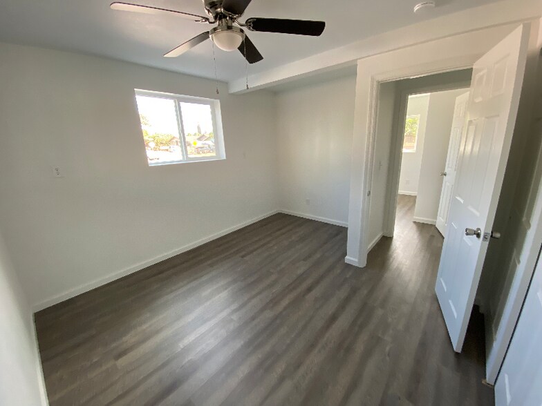 Building Photo - 243 Opio Pl