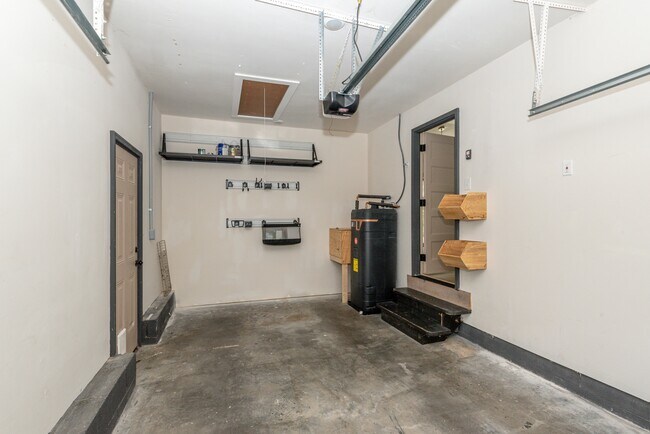 Building Photo - 626 Copperfield Dr