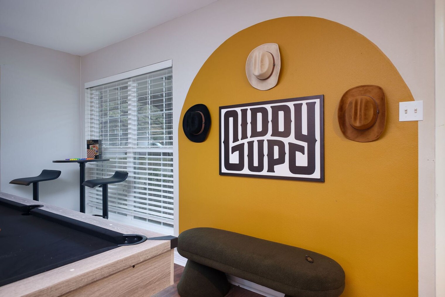 Building Photo - 11610 Intrigue Dr