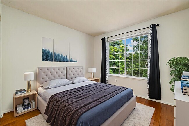 Building Photo - Beautiful 3 bed 2 bath Highlands Ranch Home!