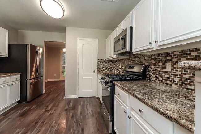 Building Photo - 6615 Lower Arrow Dr