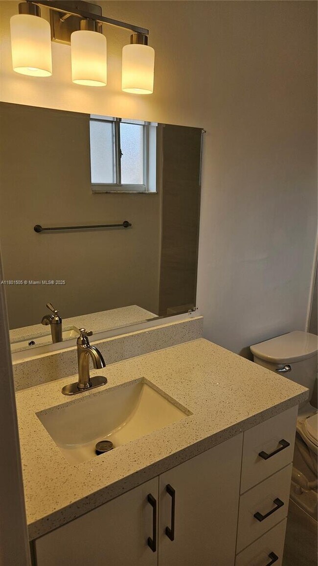 Building Photo - 6851 W 36th Ave