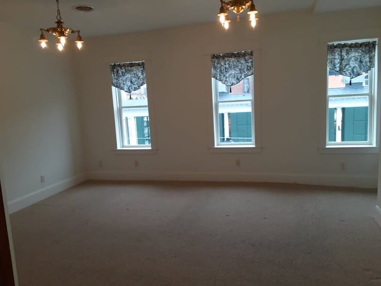 Building Photo - 2207 Market St