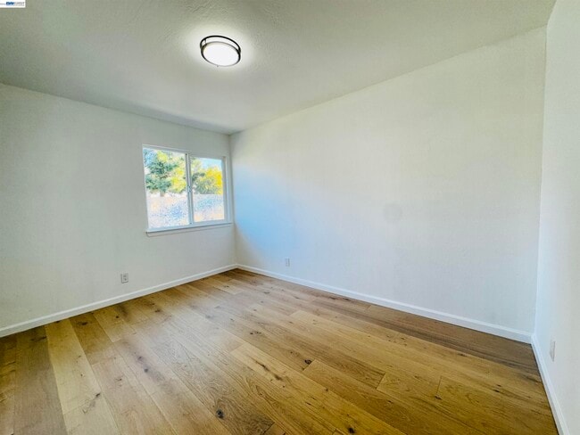 Building Photo - 157 El Dorado Common