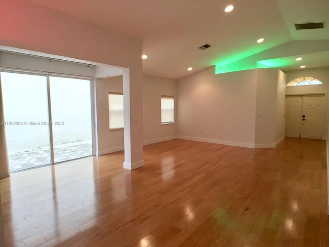 Building Photo - 11325 NW 52nd Ln