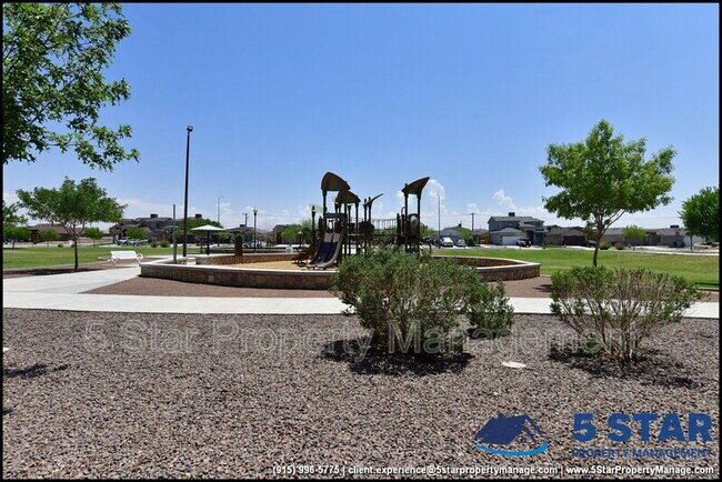 Building Photo - 6933 Copper Town Dr