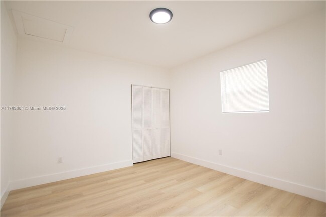 Building Photo - 10265 SW 173rd Terrace