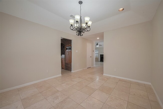 Building Photo - 21319 Park Mill Ln