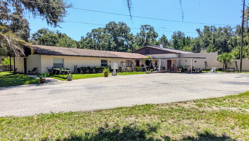 Building Photo - 5650 NW 219th Street Rd