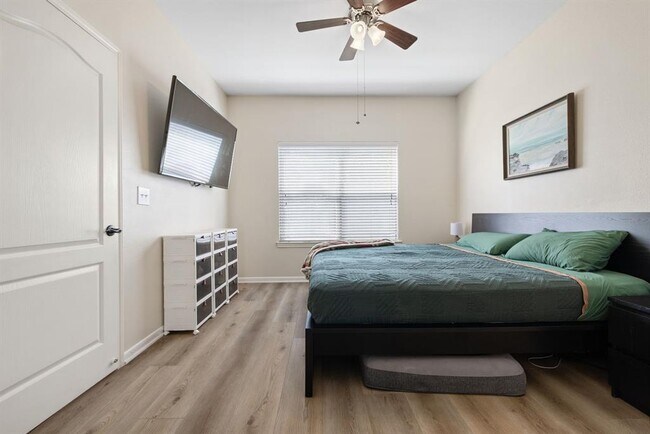 Building Photo - 6000-3 Shepherd Mountain Cove