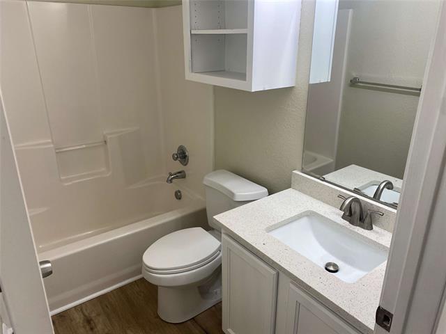 Building Photo - 213 S 3rd St