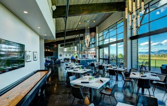 Building Photo - 1 bedroom condo, located steps from all of Black Bull's incredible amenities