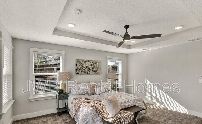 Building Photo - 1328 6th Ave N