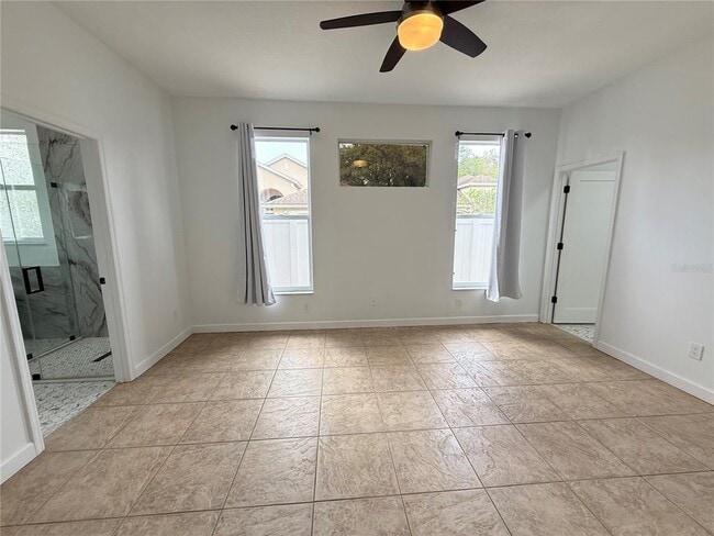 Building Photo - 1160 Cherry Valley Way