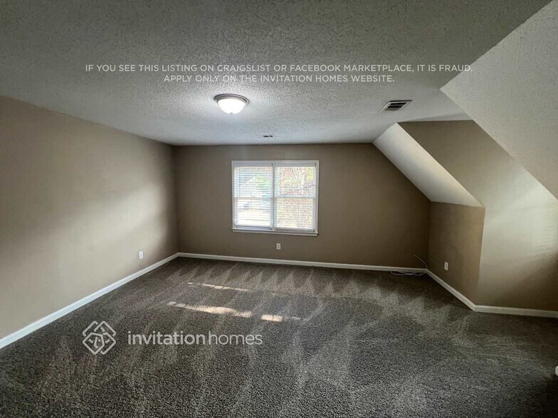 Building Photo - 188 Crown Forest Dr