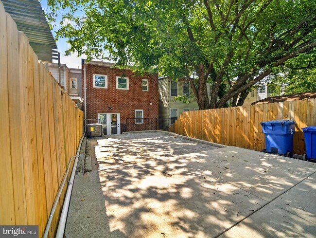 Building Photo - 4107 4th St NW