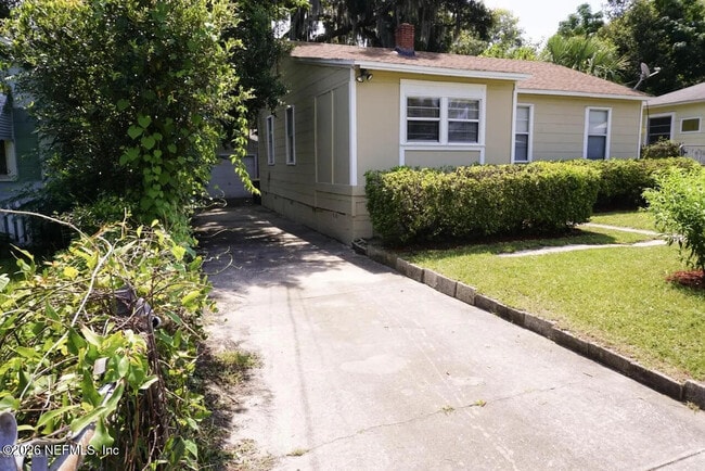 Building Photo - 7545 Wilder Ave