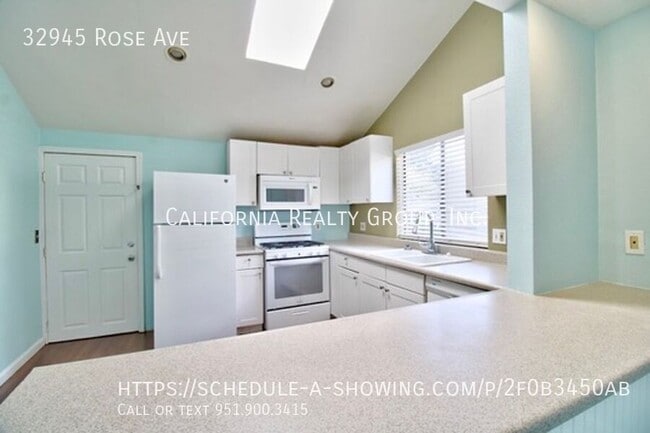 Building Photo - 32945 Rose Ave