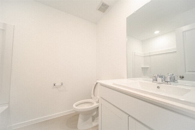 Building Photo - 9314 Speckled Trout Dr