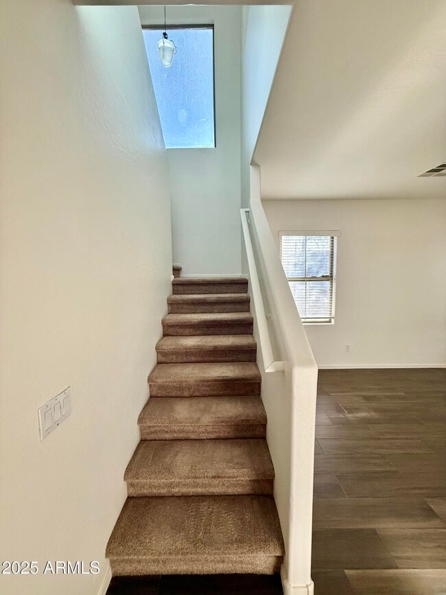 Building Photo - 4531 E Del Rio St