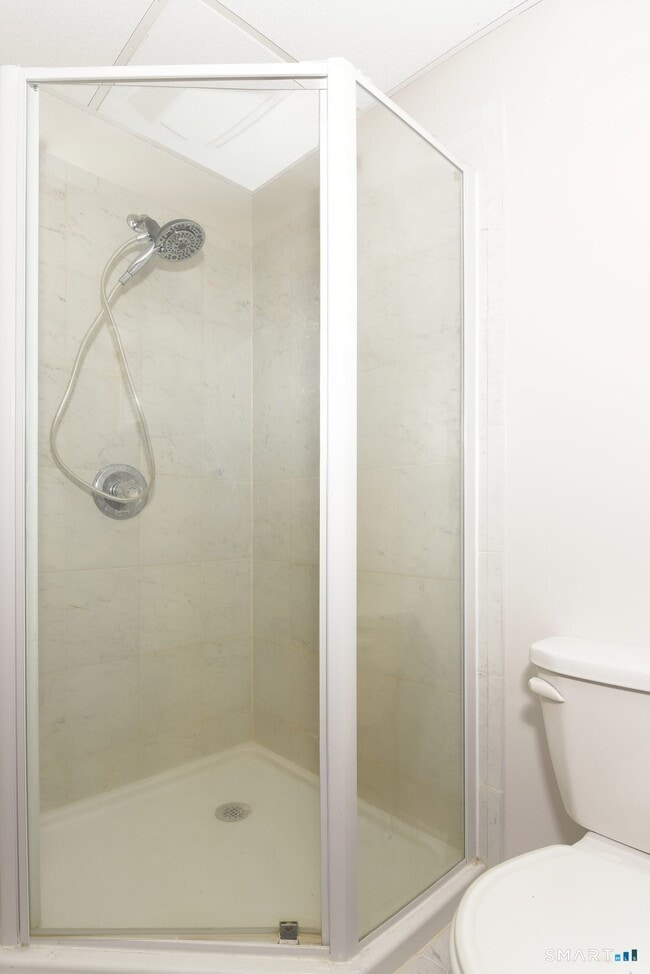 Building Photo - 81 Middletown Ave