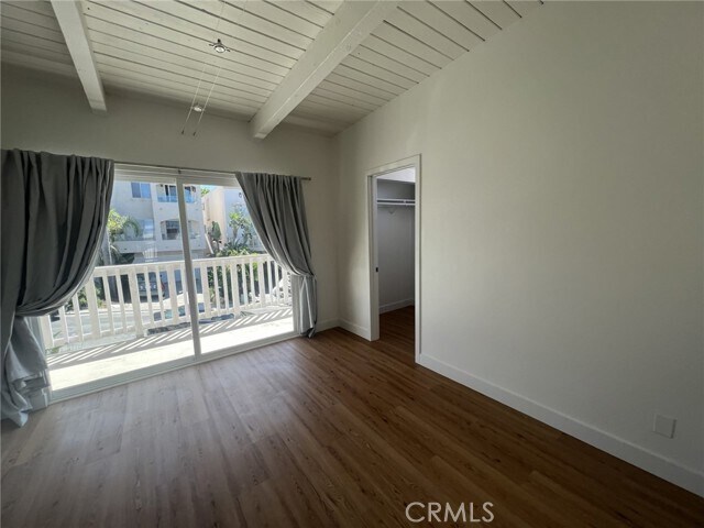 Building Photo - 851 Acapulco St
