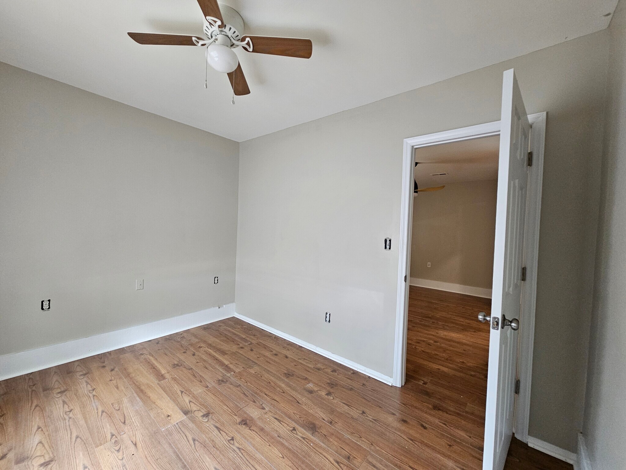 Building Photo - 182 Forestview Cir