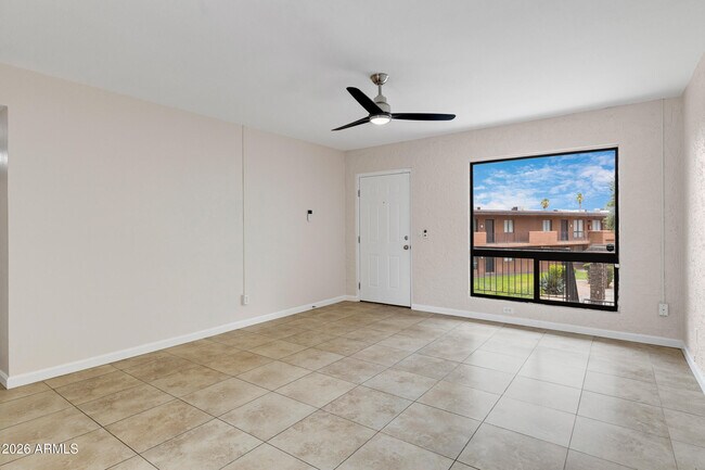 Building Photo - 7110 E Continental Dr