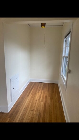 Building Photo - 1635 NW 25th Ave